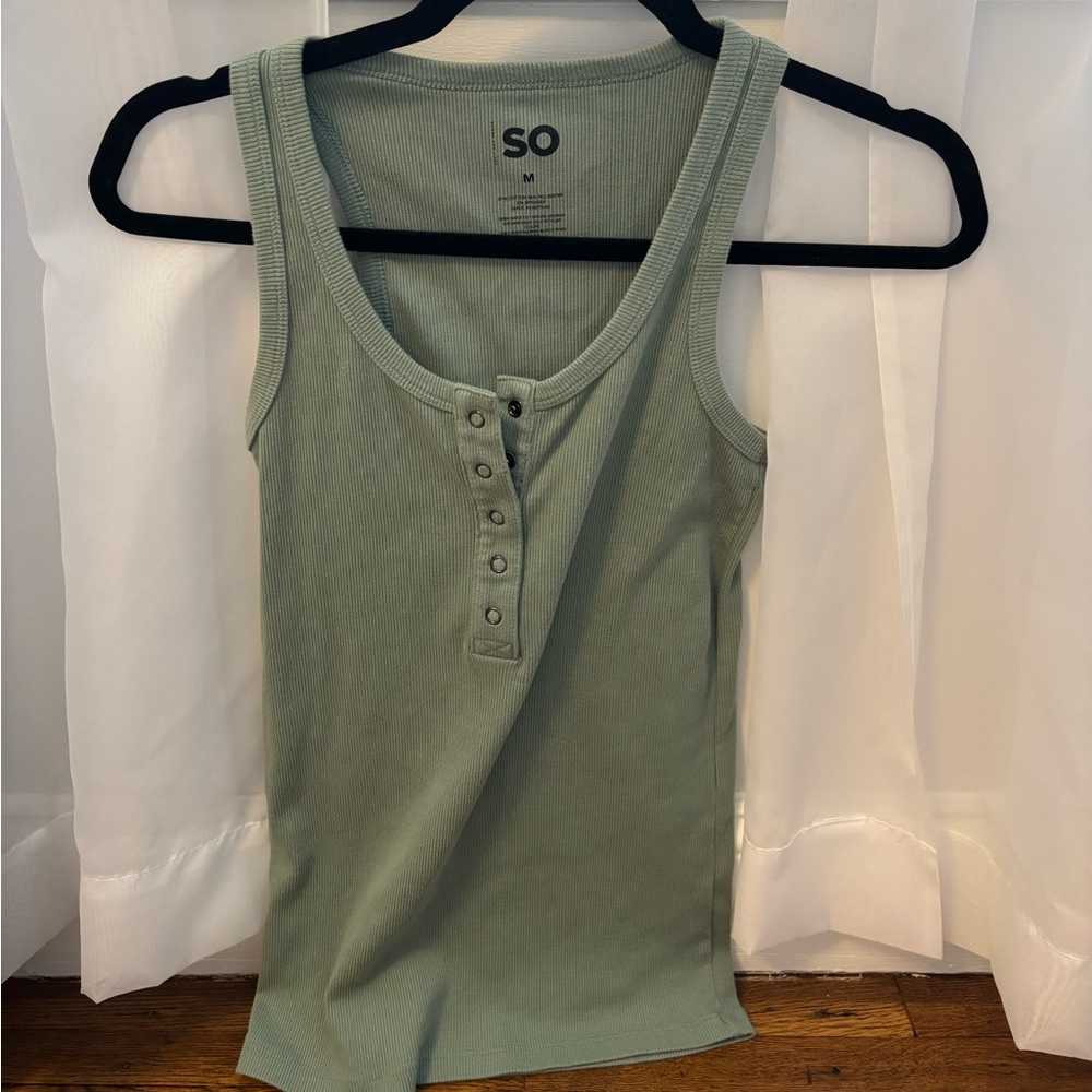 GREEN TANK